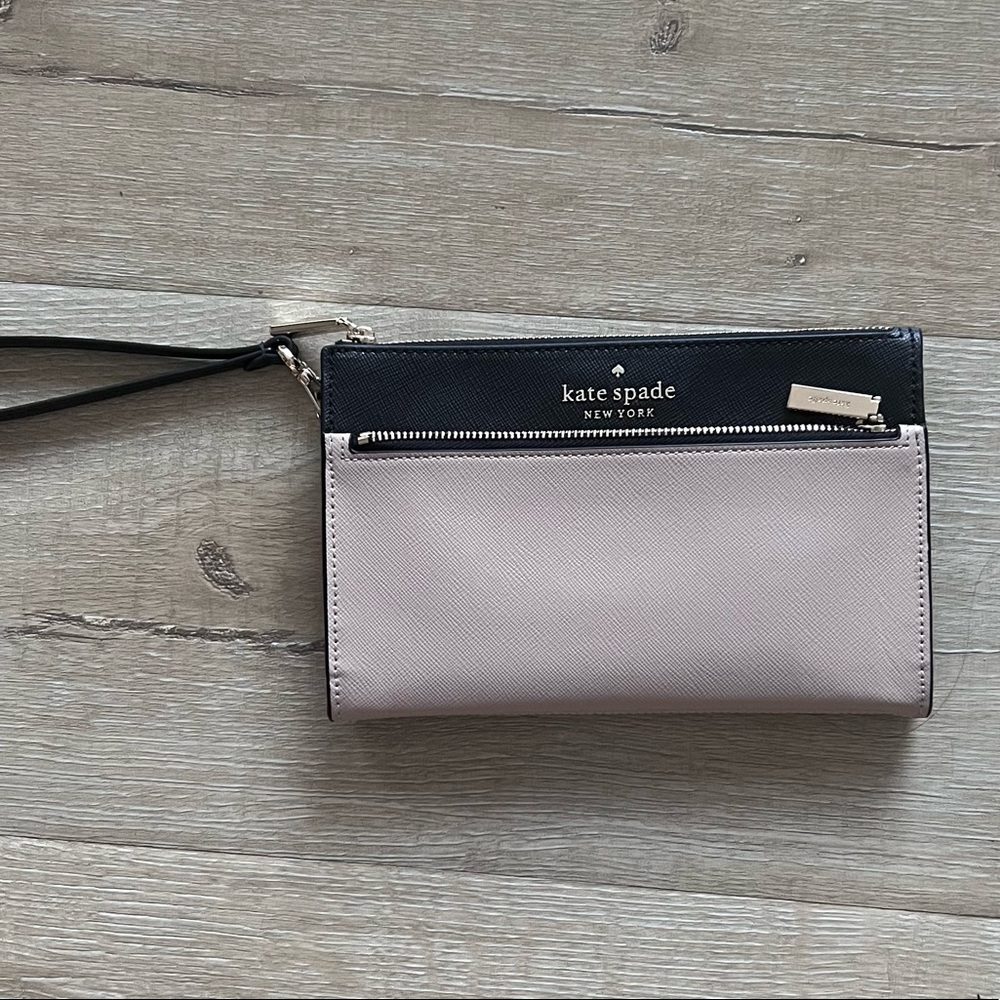 Never used Kate Spade clutch